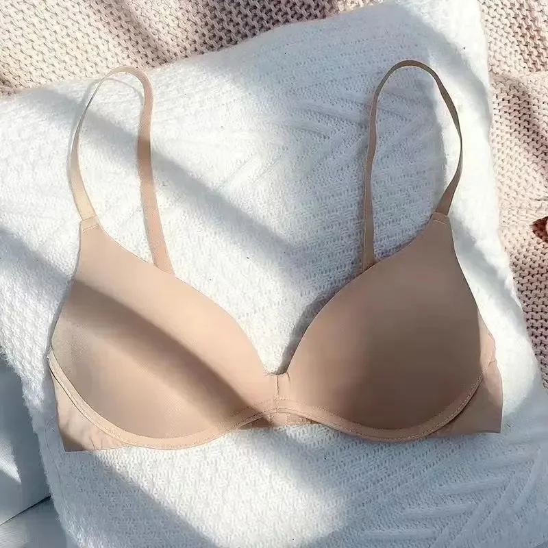 Japanese One-piece Smooth Girl – Sleep Bra Bralette recenzja i cena